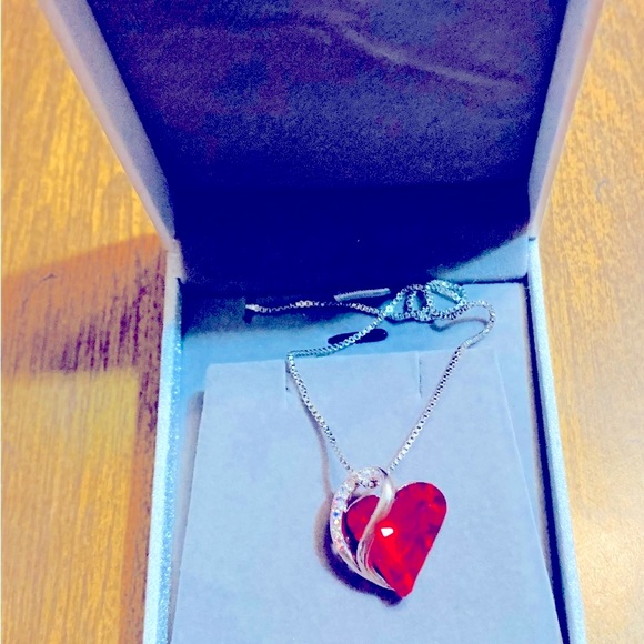 NWT Beautiful Ruby Red heart ♥️ with lab created Diamonds Necklace. - Picture 6 of 11